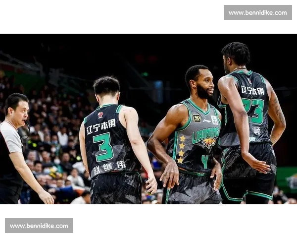 辽宁对决强敌双核碰撞引爆赛场巅峰之战全面解析关键走势与胜负悬念前瞻